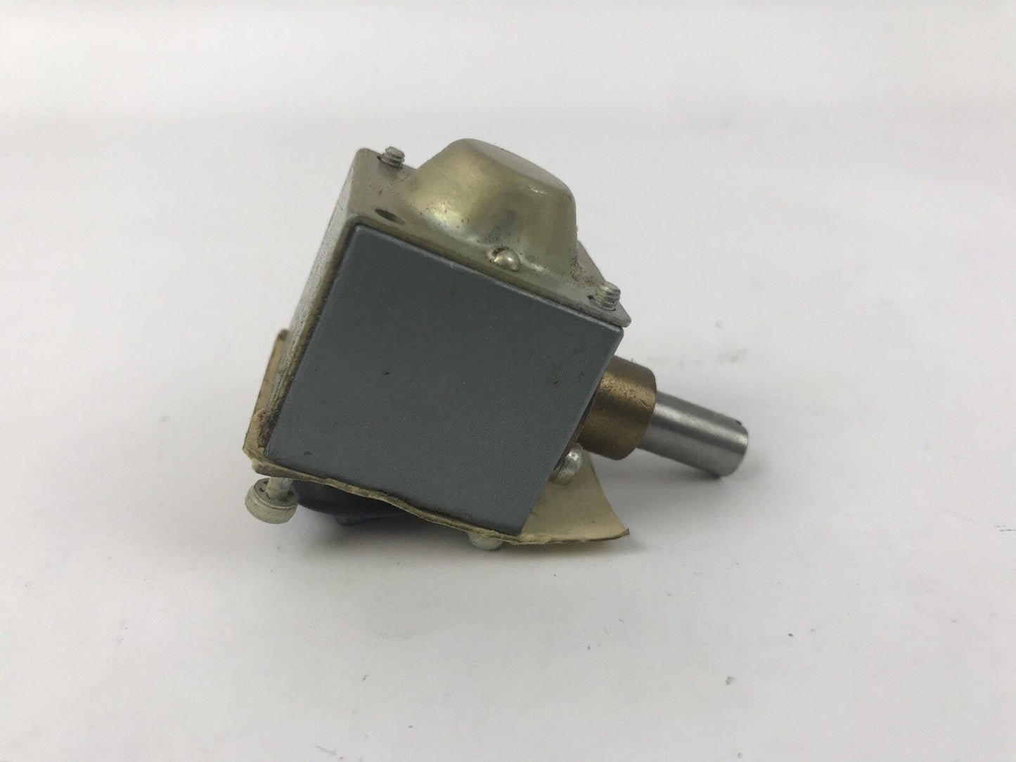 ALLEN BRADLEY Z-16072, BUL. 802T, OIL TIGHT LIMIT SWITCH, TYPE L2, NEW, Z16072