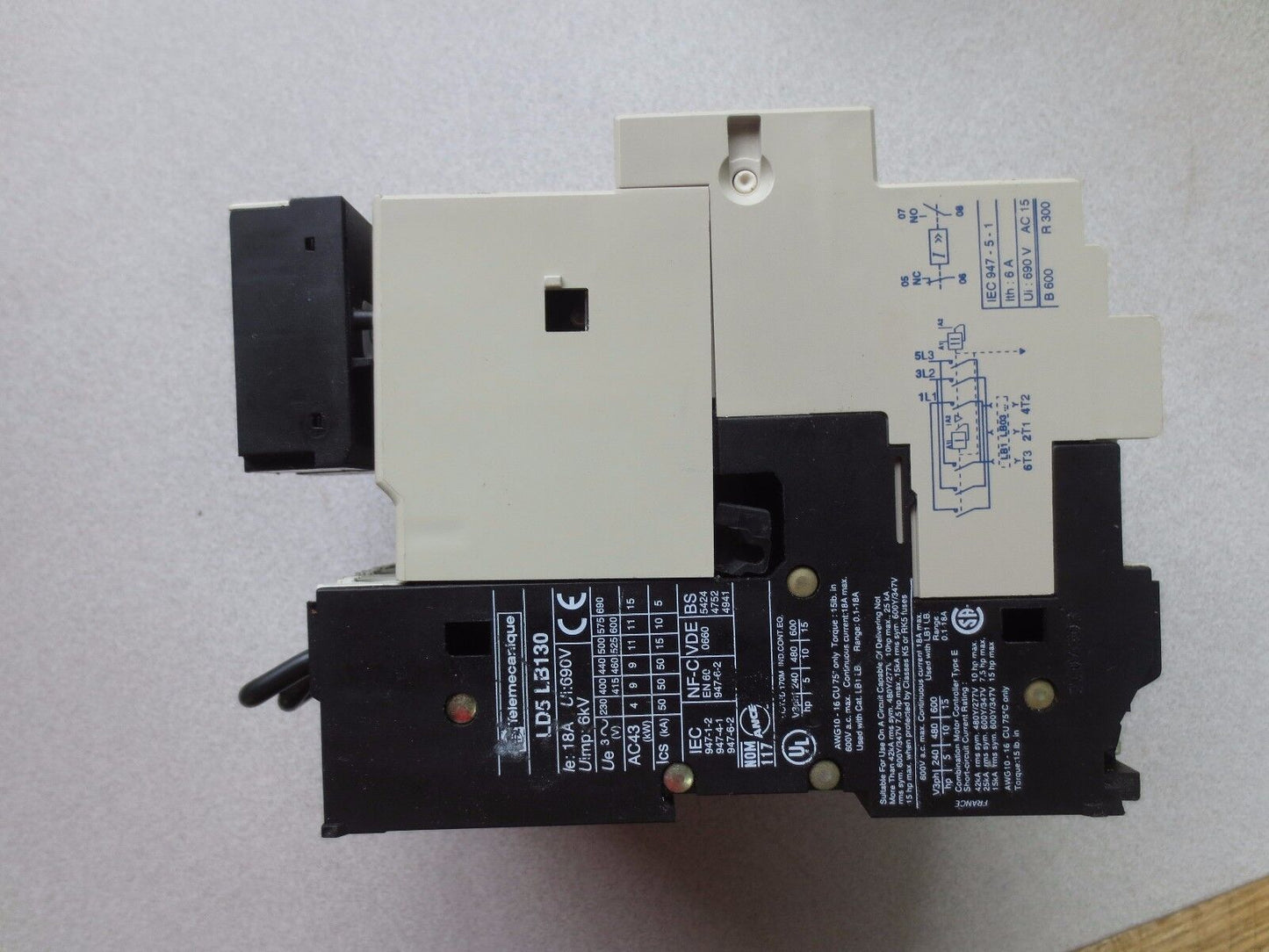 TELEMECANIQUE LD5 LB130 + LA4 DFB (2) + LA1-LB015 + LB1LB03P05 REVERSING STARTER