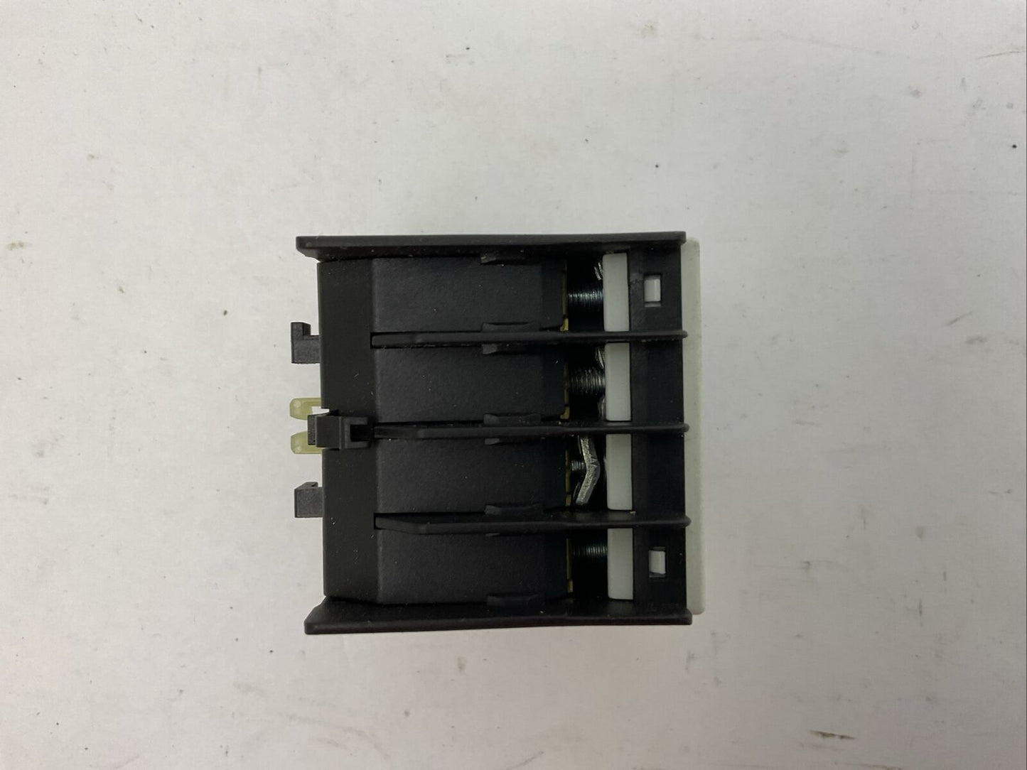 SIEMENS 3RH1911-1GA22 AUXILIARY CONTACT BLOCK 10A/240V GEN. USE