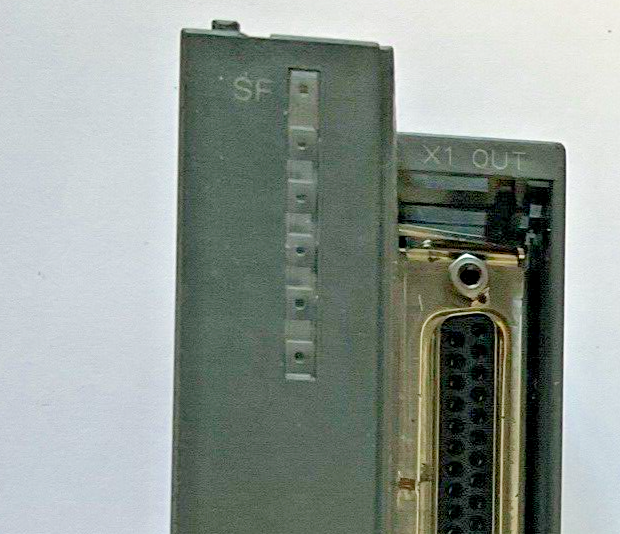 SIEMENS 6ES7 360-3AA01-0AA0 S7 INTERFACE SIMATIC S7