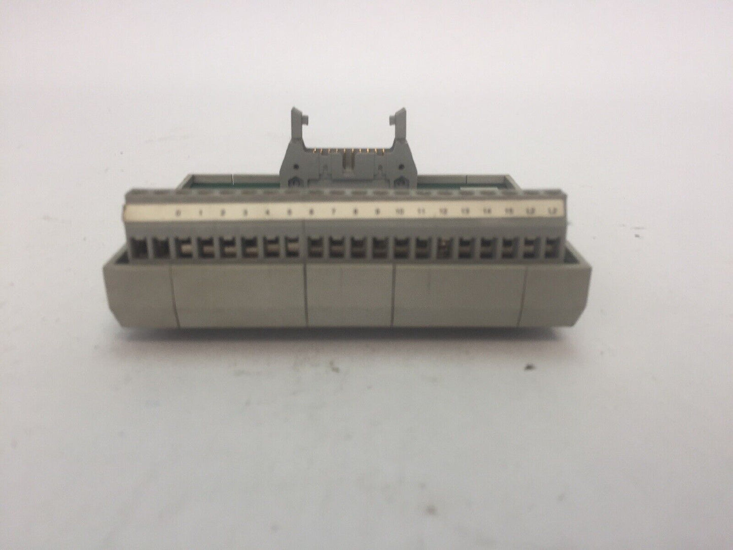 ALLEN BRADLEY 1492-IFM20F INTERFACE MODULE SER A REV A
