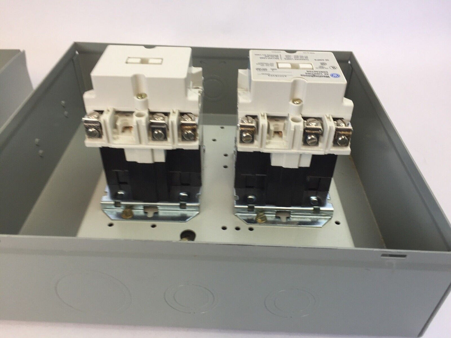 WESTINGHOUSE A202S1FA A202K1FA AC LIGHTING CONTACTOR 30A MODEL J COIL 120V 60HZ