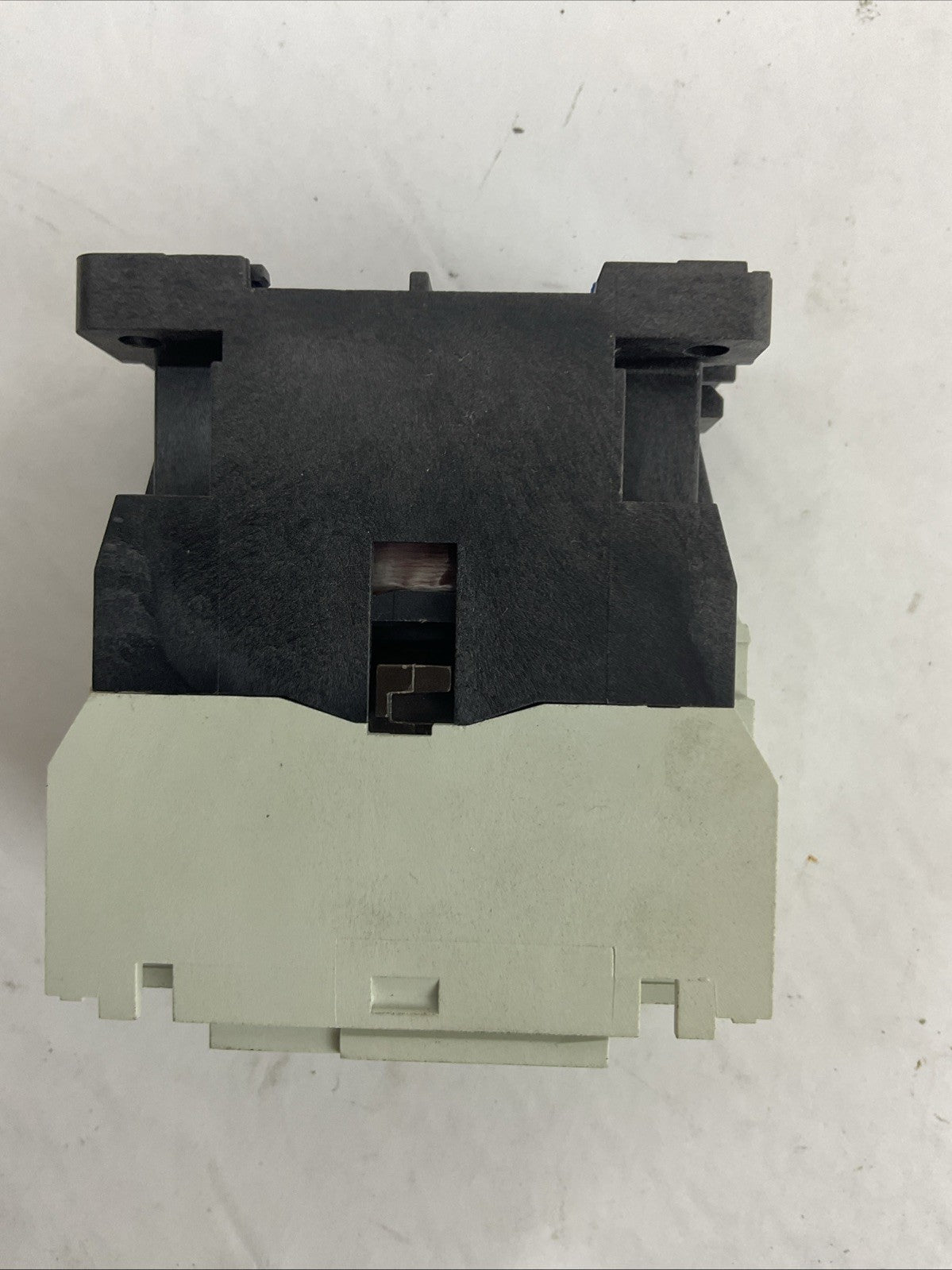 EATON D15CR40AB SER B1 FREEDOM SERIES MULTIPOLE RELAY 600V 4POLE COIL 110/120V