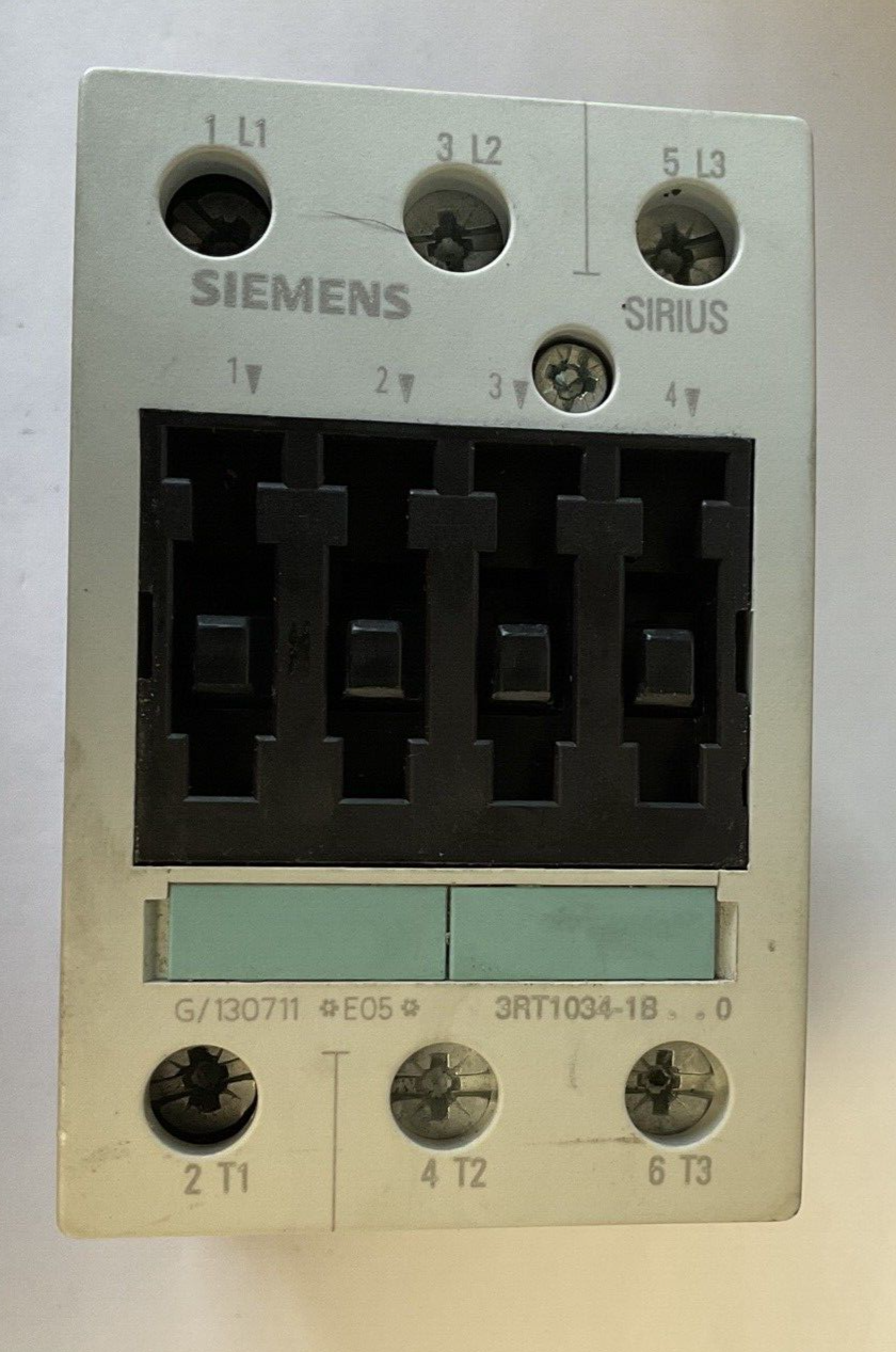 SIEMENS 3RT1034-1BB40 CONTACTOR 50/60HZ 45A 600VAC