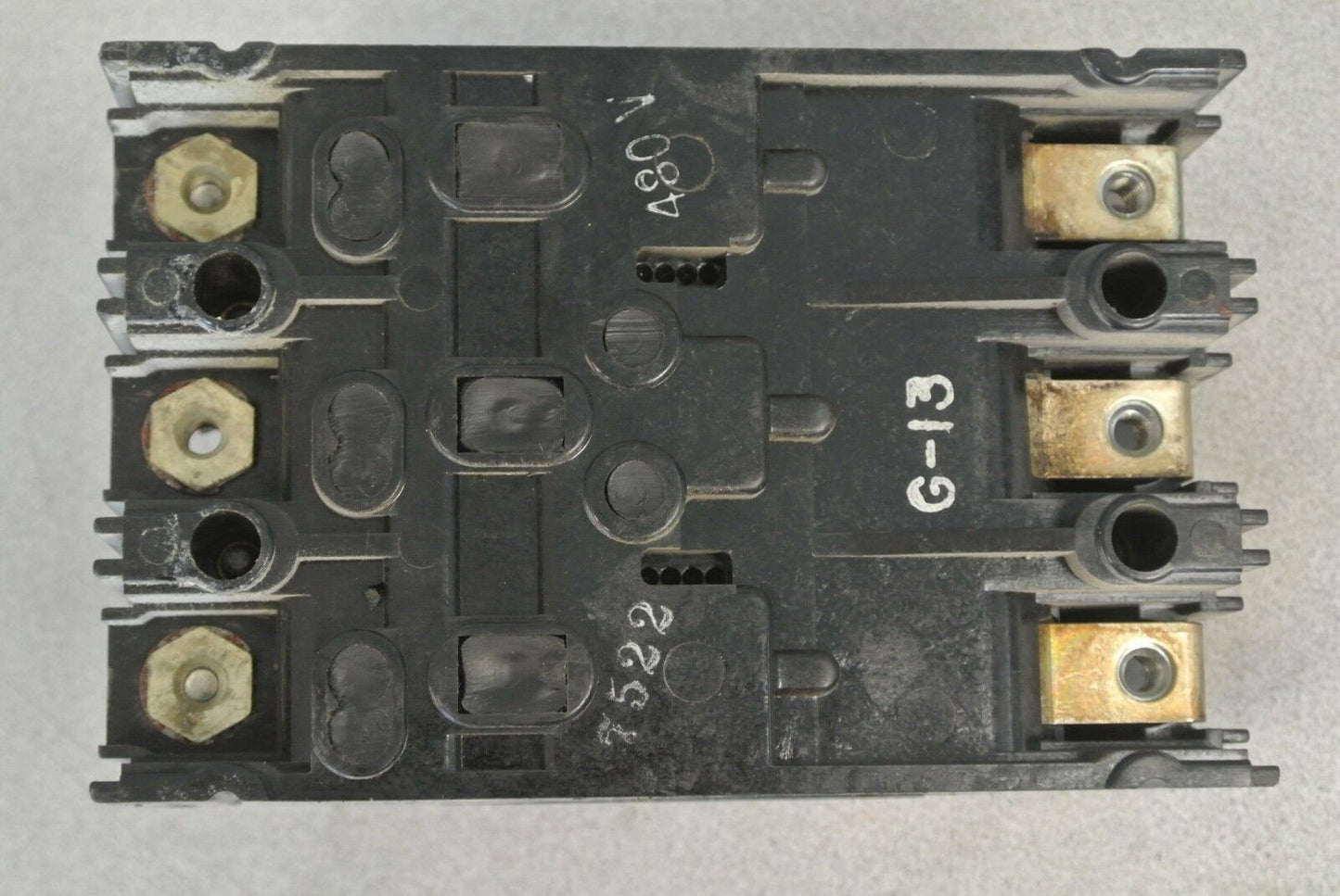 GE TEF134015 CIRCUIT BREAKER - 480VAC, 15A, 3-POLE