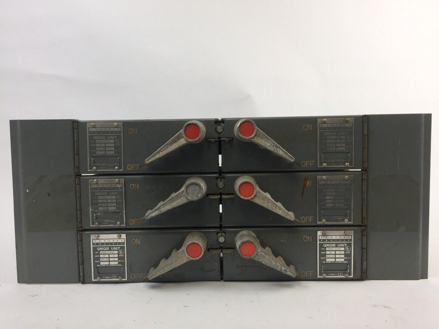 Federal Pacific QMQB-3332C Fusible Panelboard Switch 30 Amp 240VAC 3-POLE 3HP