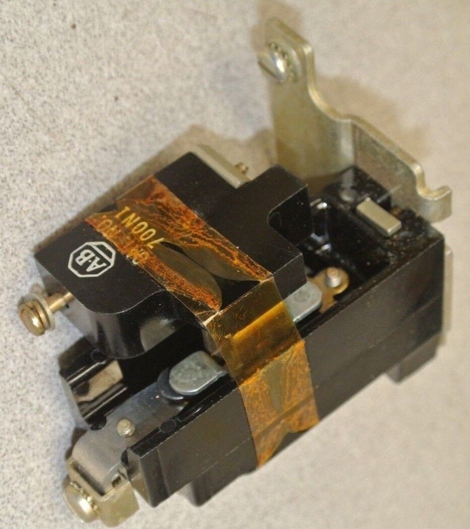 ALLEN-BRADLEY 700-N1 AUXILIARY CONTACT, LEFT HAND / NEW SURPLUS