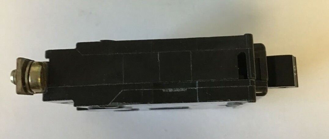 SQUARE D QOB110VH5237 CIRCUIT BREAKER 10A 120/240VAC 50/60HZ