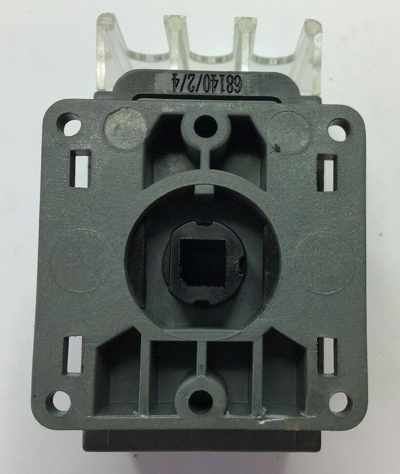 ABB OT16FT3 SWITCH DISCONNECTOR 60HZ 8KV 20A 600VAC