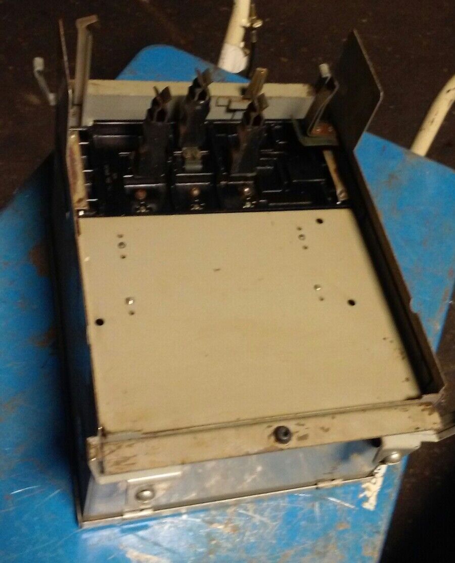 SIEMENS I-T-E XL-U FUSIBLE SWITCH PLUG UV362G - 60A, 600V