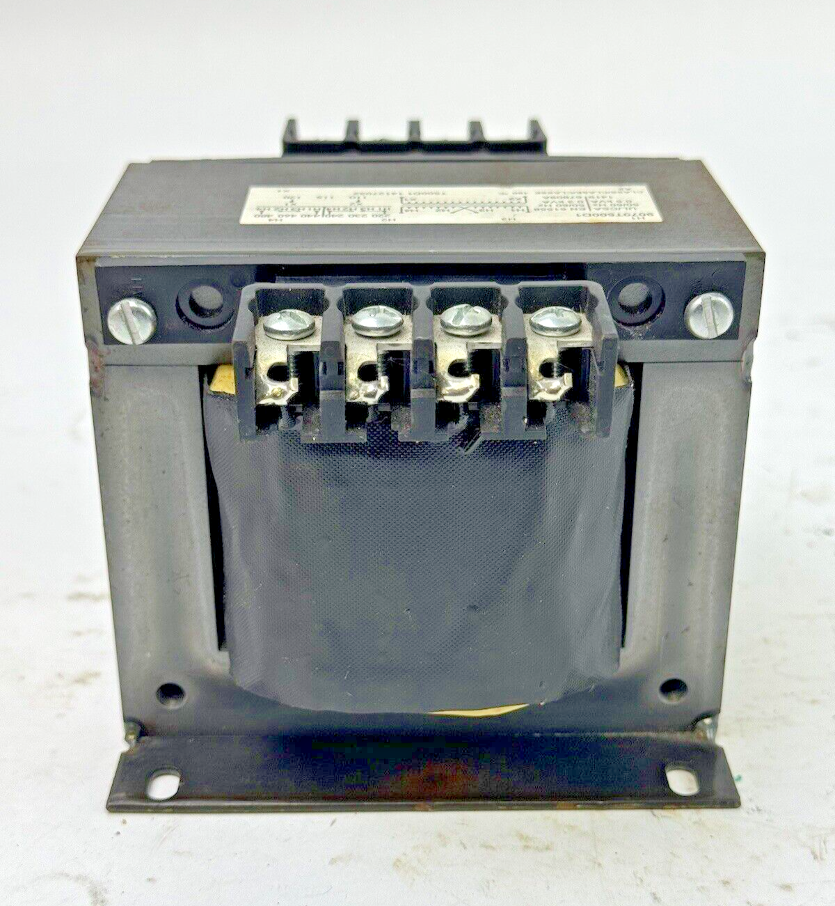 SQUARE D - 9070T500D1 - INDUSTRIAL CONTROL TRANSFORMER - 50/60 HZ, 0.5 KVA