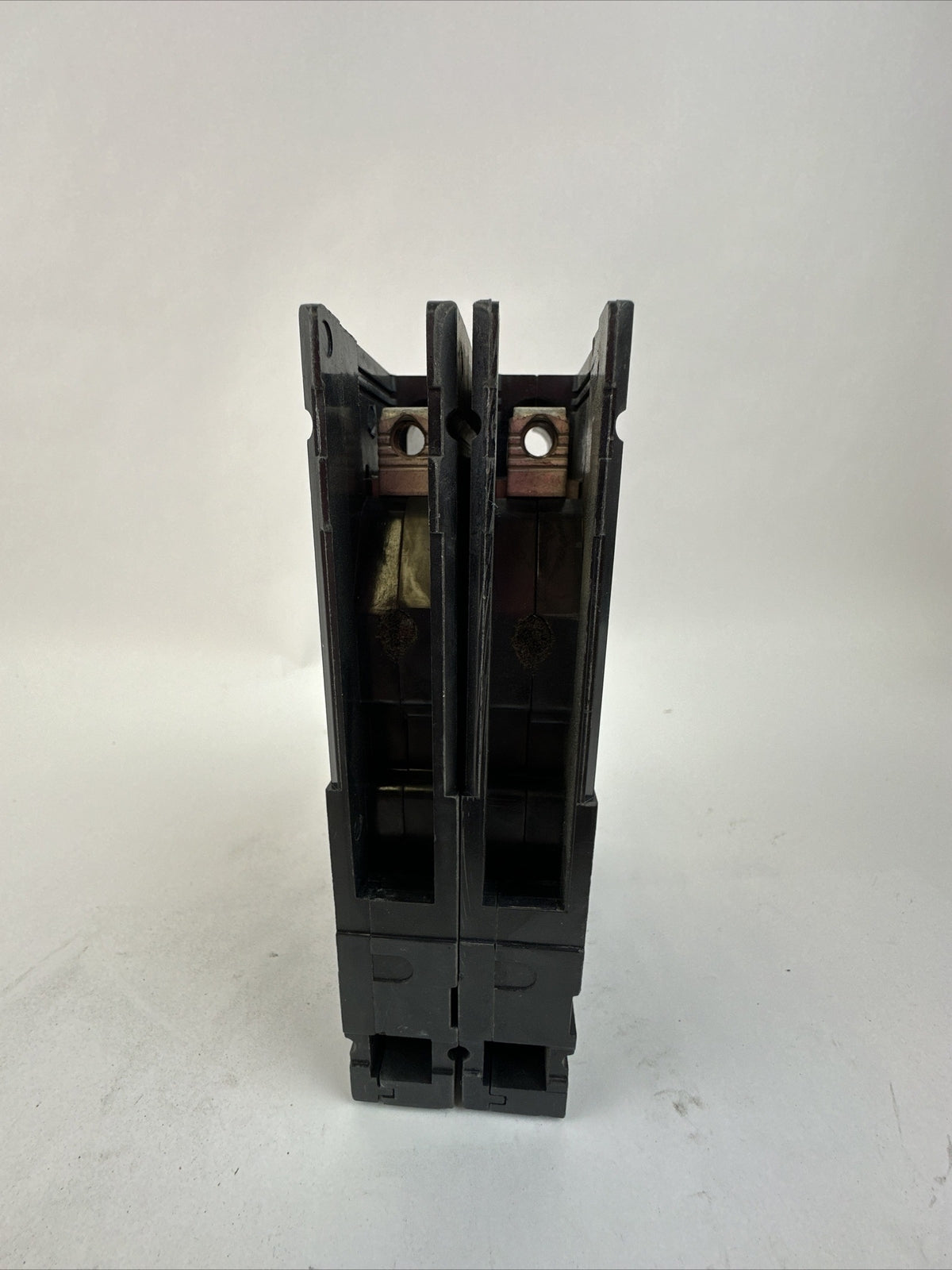 GOULD ITE E22B045 MOLDED CASE CIRCUIT BREAKER 45A 2P 240VAC 125/250VDC