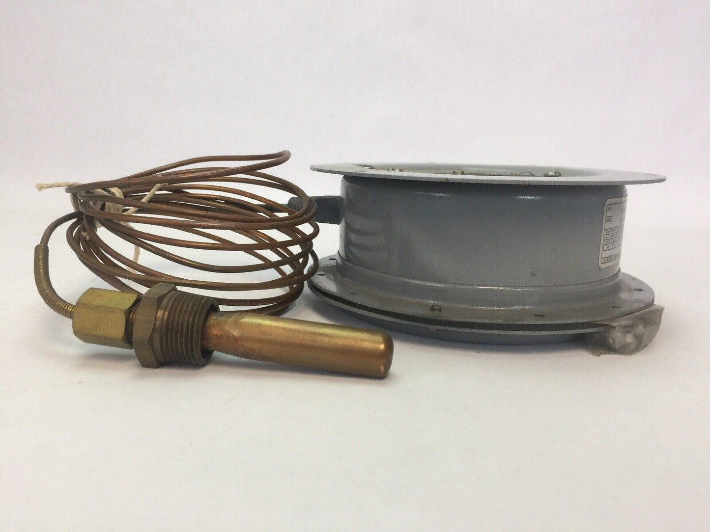 MERCOID CONTROL DAW-538-2 RG.8 PRESSURE SWITCH 240V AC/DC 1/8HP AC 1/10HP DC