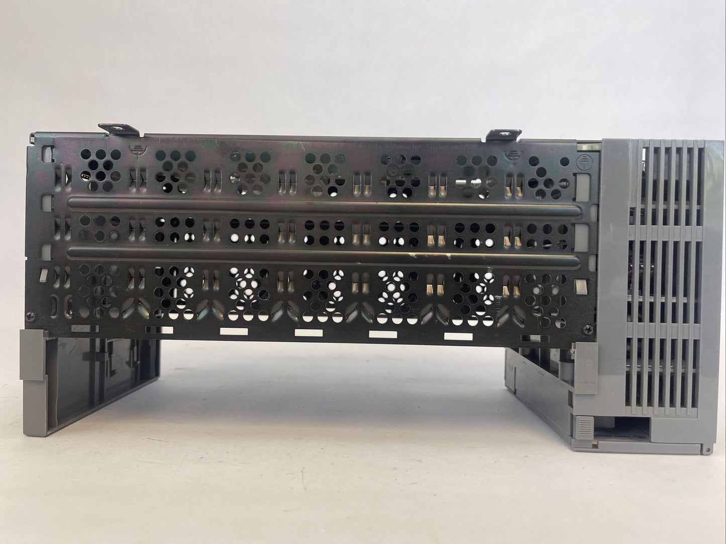 ALLEN BRADLEY 1746-P1 POWER SUPPLY SER A OUTPUT 5/24VDC 2/0.2A 1746-A7 7-SLOT