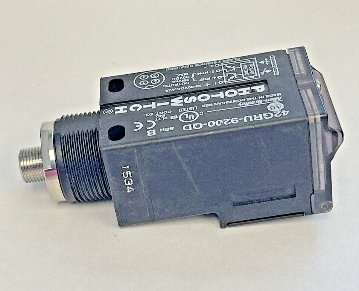 ALLEN BRADLEY - 42GRU-9200 SER. B - PHOTOSWITCH -**MISSING MOUNTING RINGS