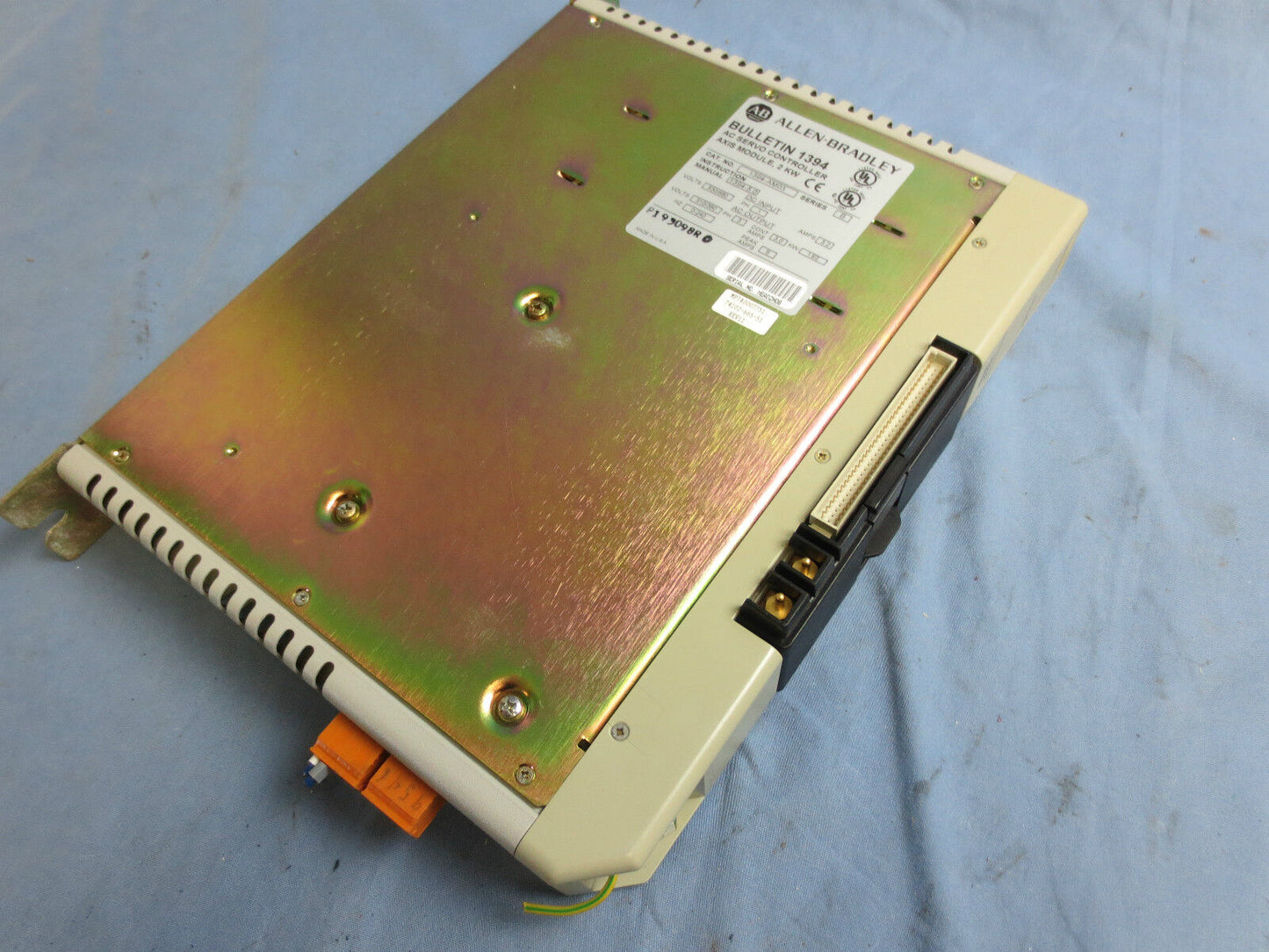ALLEN-BRADLEY 1394-AM03 Ser. B - AC SERVO CONTROLLER AXIS MODULE 2KW
