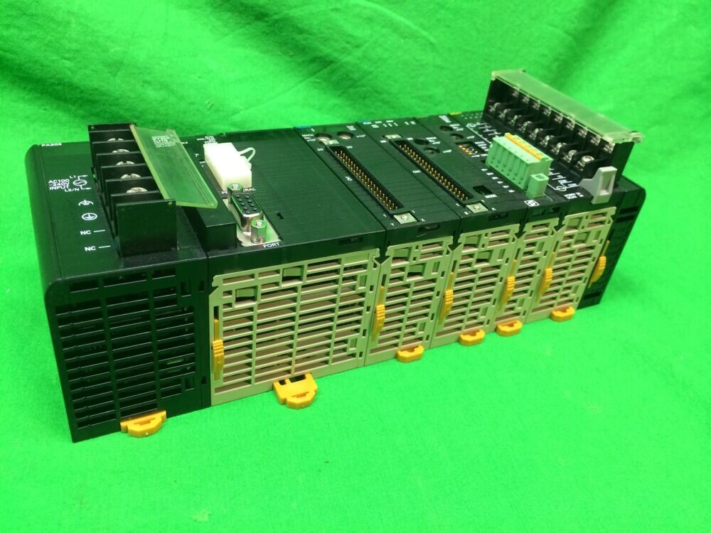 OMRON CJ1G-CPU43H, CJ1W-PA202, CJ1W-NC213, CJ1W-CT021, CJ1W-SRM21, CJ1W-OC211