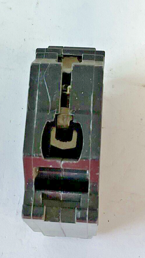 GE THQL1125 CIRCUIT BREAKER THQL TYPE RT-692 120/240VAC 1POLE 25AMP***LOTOF6***