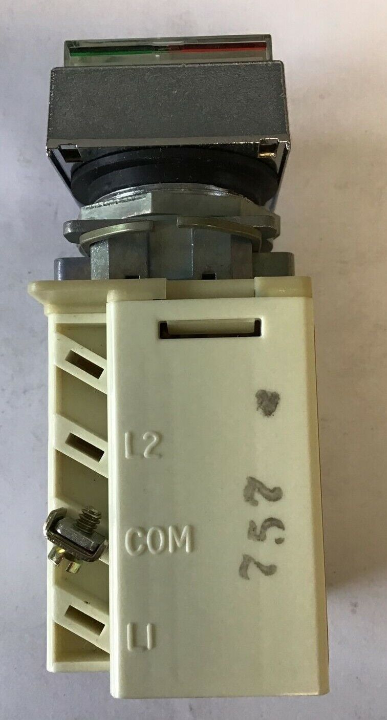 SQUARE D 9001 KXPC131 QUAD PILOT LIGHT