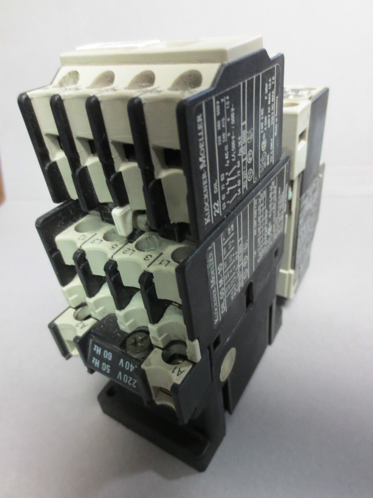 KLOCKNER-MOELLER DIL 00 M-10 + 22 DIL + Z 00-1,6 RELAY / CONTACTOR ASSEMBLY