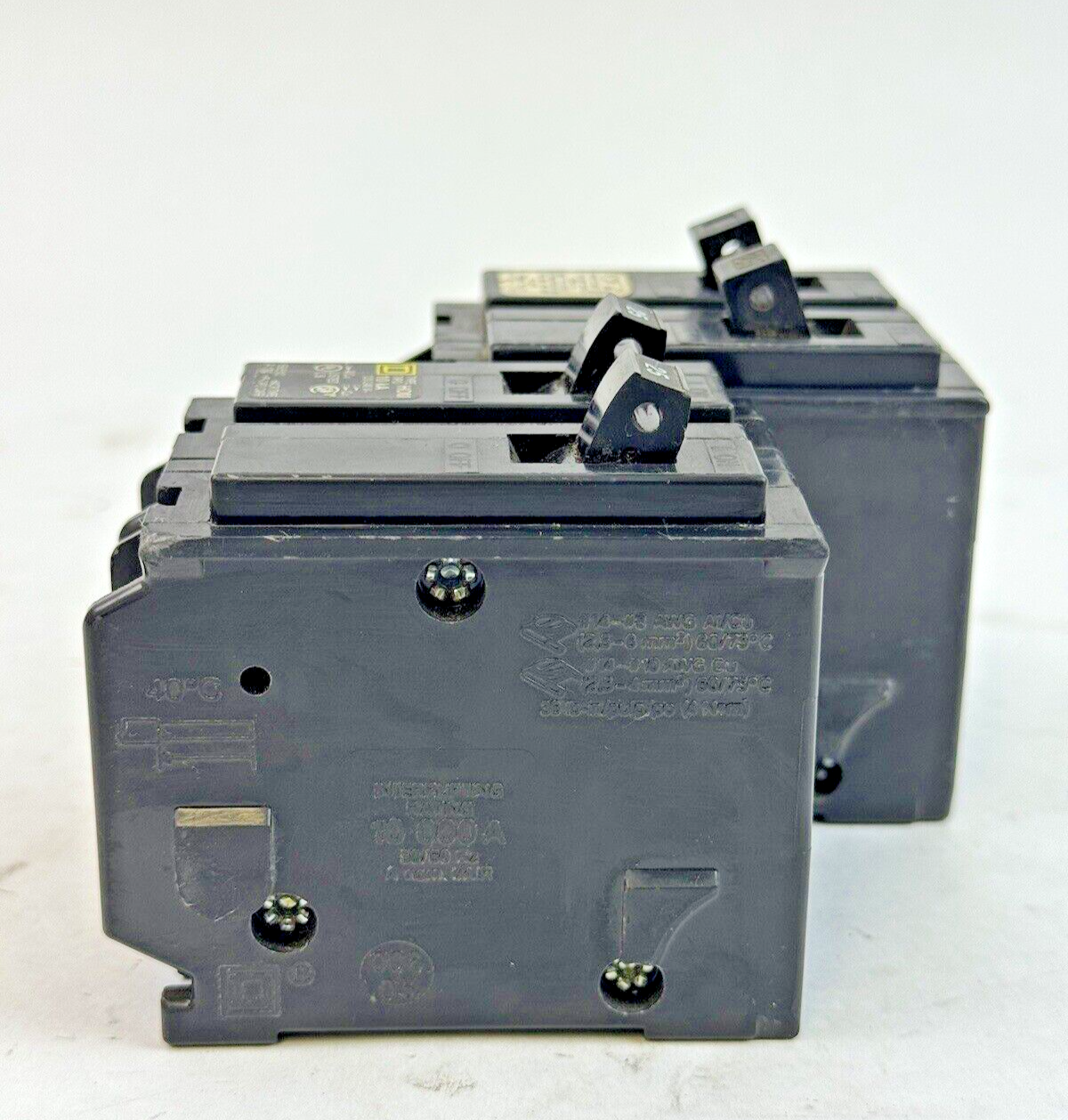 SQUARE D **LOT OF 2** HOM225 - CIRCUIT BREAKERS - 2 POLE/ 25 A/ 240 VAC