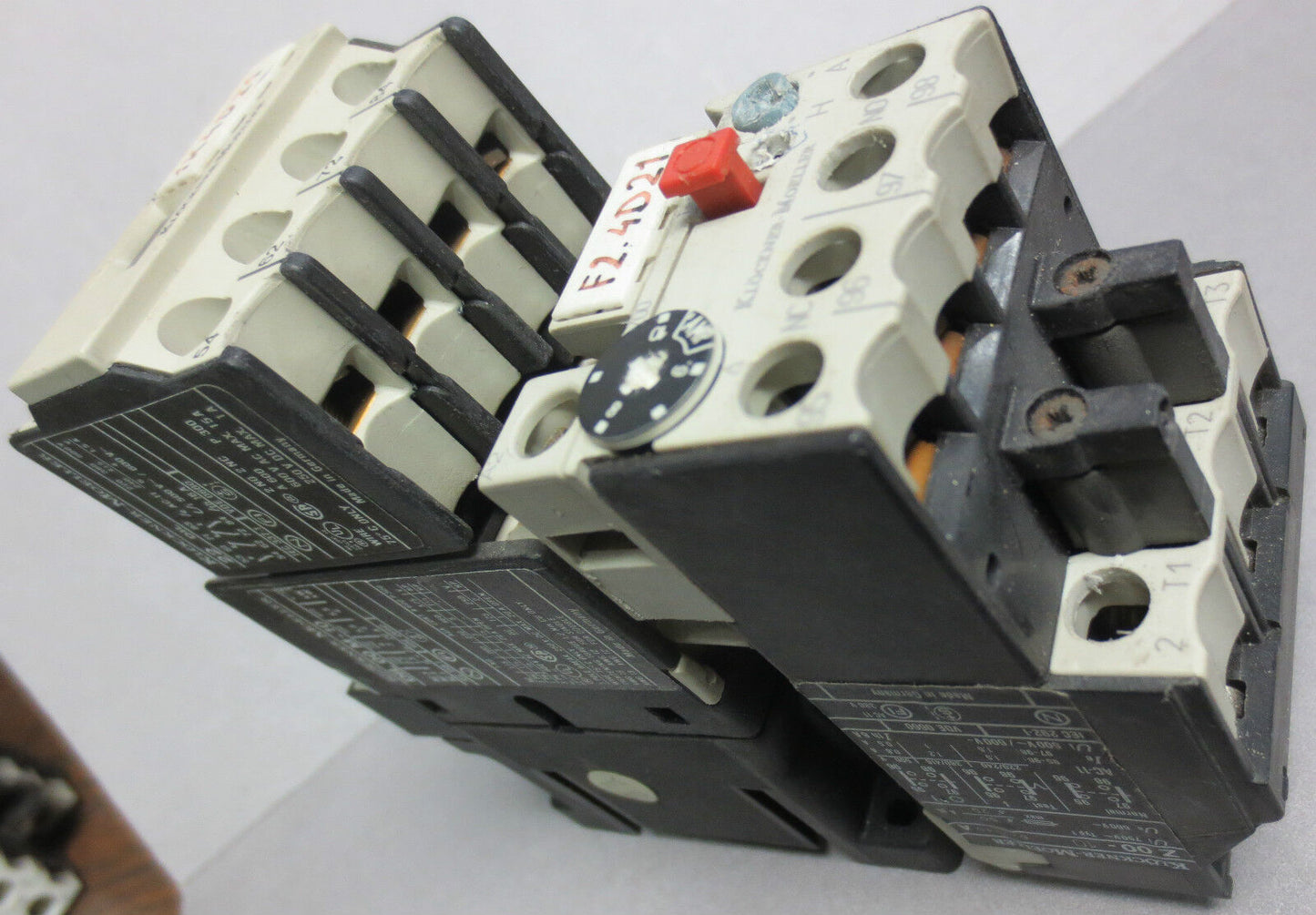 KLOCKNER-MOELLER DIL 00 M-10 + 22 DIL + Z 00-10 RELAY / CONTACTOR ASSEMBLY