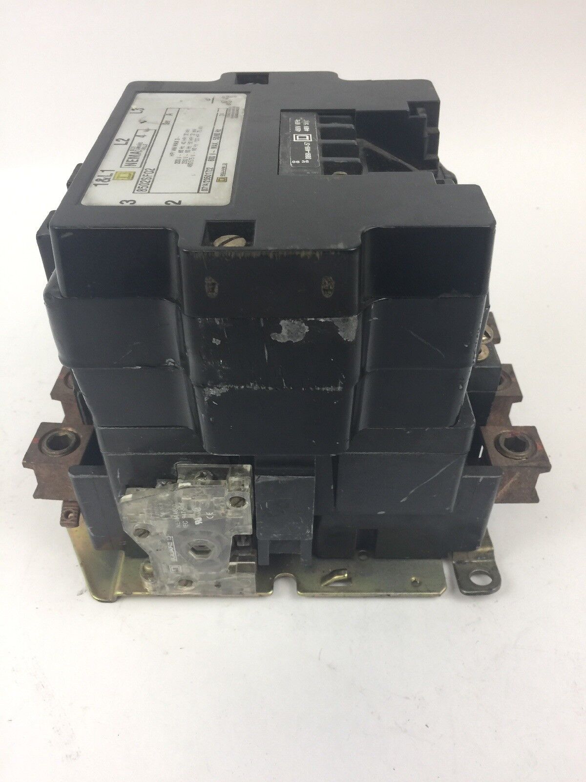 SQUARE D 8502SF02 SIZE 4 CONTACTOR 600V 50/60HZ 31091-400-57 COIL 480V 60HZ