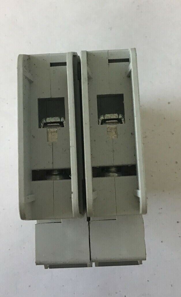 EATON WMZT2D06 CIRCUIT BREAKER 6A 48VDC 480VAC 2POLE
