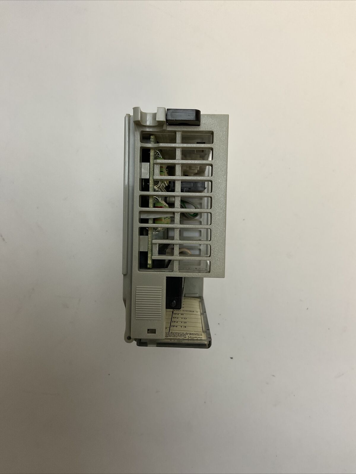 ALLEN BRADLEY 1769-IQ16 SER A REV 2 F/W REV 3.1 COMPACT I/O 16PT INPUT MODULE