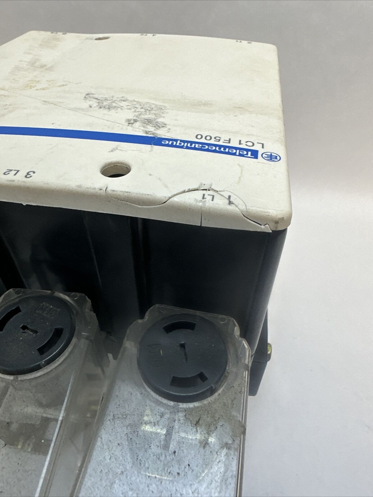 TELEMECANIQUE LC1 F500 CONTACTOR 600VAC 500HP 700A LX1FK110 110-120V LADN11 LA1