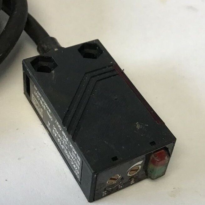 ALLEN BRADLEY 42KC-R2LPTP-A2 PHOTOSWITCH 12-24VDC SENSOR SER.A
