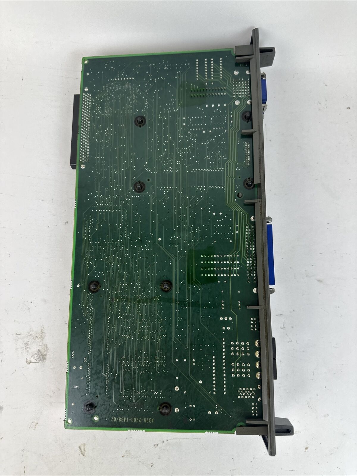 FANUC A16B-2203-0480/02A LCB CIRCUIT BOARD A20B-3300-0070-09B A20B-3300-0032/01A