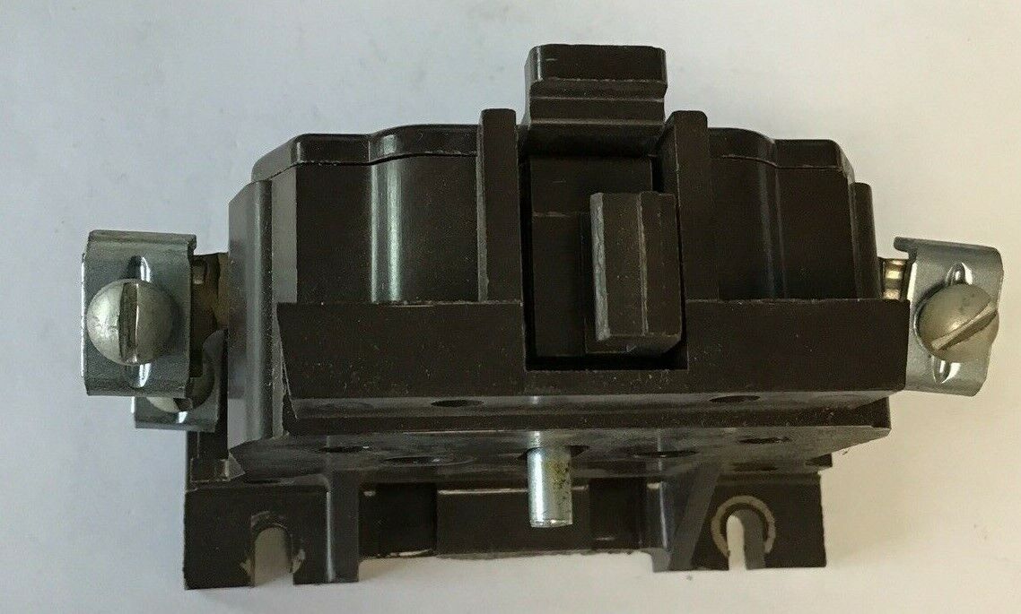 CUTLER HAMMER 10-1331-2 CONTACT BLOCK
