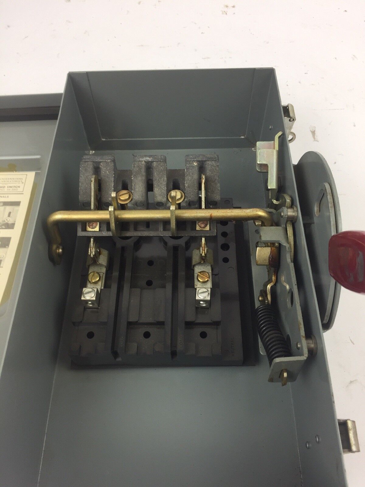WESTINGHOUSE JHU221 HEAVY DUTY SAFETY SWITCH 240 VAC 250 VDC 30 AMP