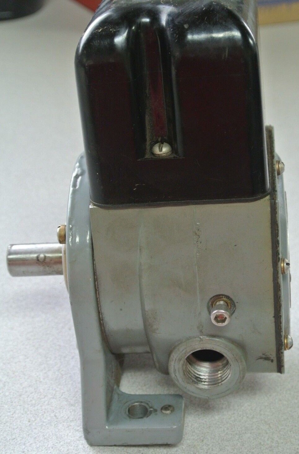 ALLEN-BRADLEY 808-GL1A1 Ser. E SPEED SWITCH 15-60 rpm, 808-GL1A1 - N.O. CONTACTS