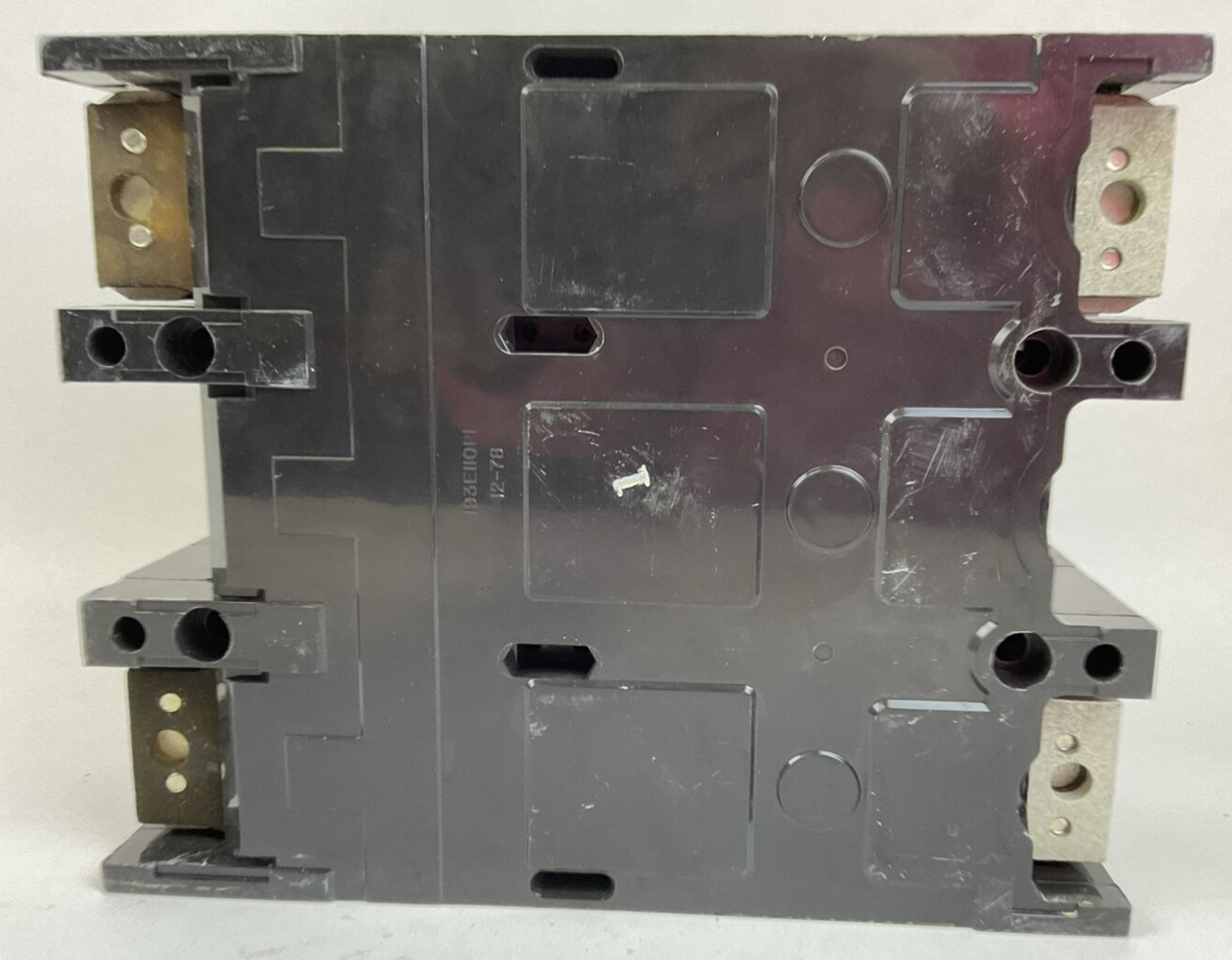 GE TJK426F000 CIRCUIT BREAKER FRAME 400AMP 600VAC 250VDC 2POLE NO TRIP UNIT