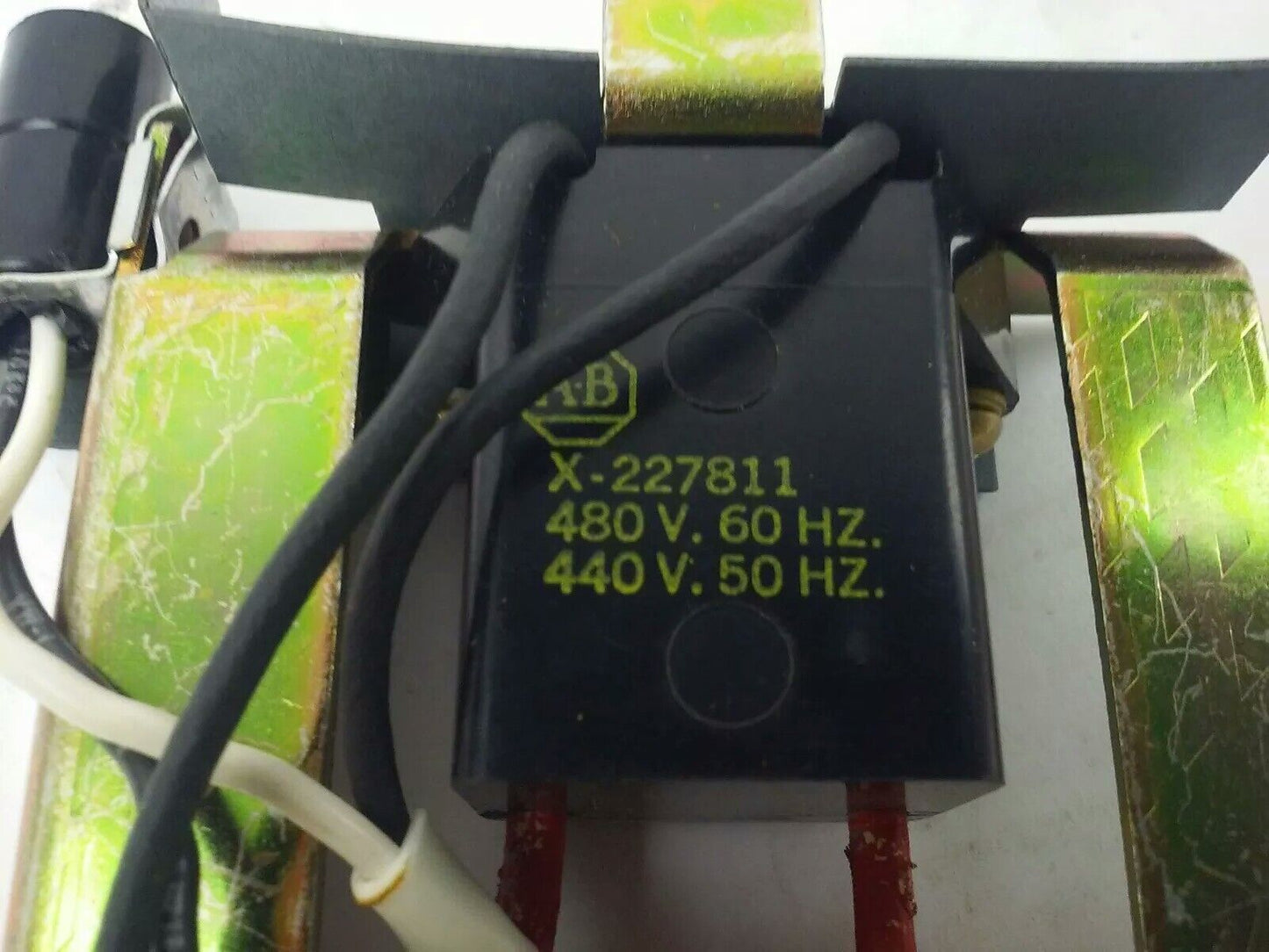 ALLEN BRADLEY 599-PL02B SER. A, PILOT LIGHT W/ RED LENS, SIZES 0-1-2, 480V- 60HZ
