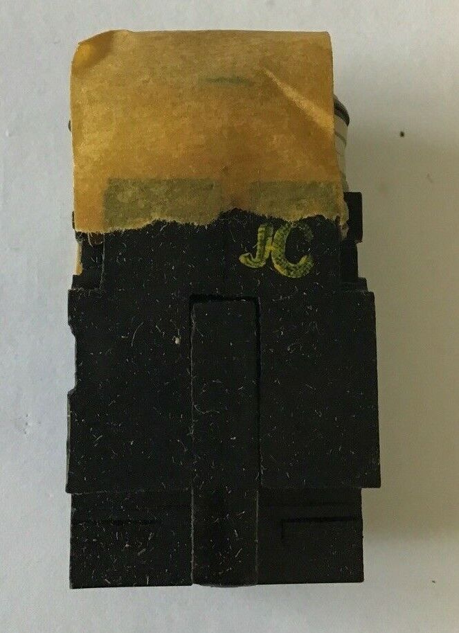 GENERAL ELECTRIC CR104B122 SELECTOR SWITCH W/O KNOB