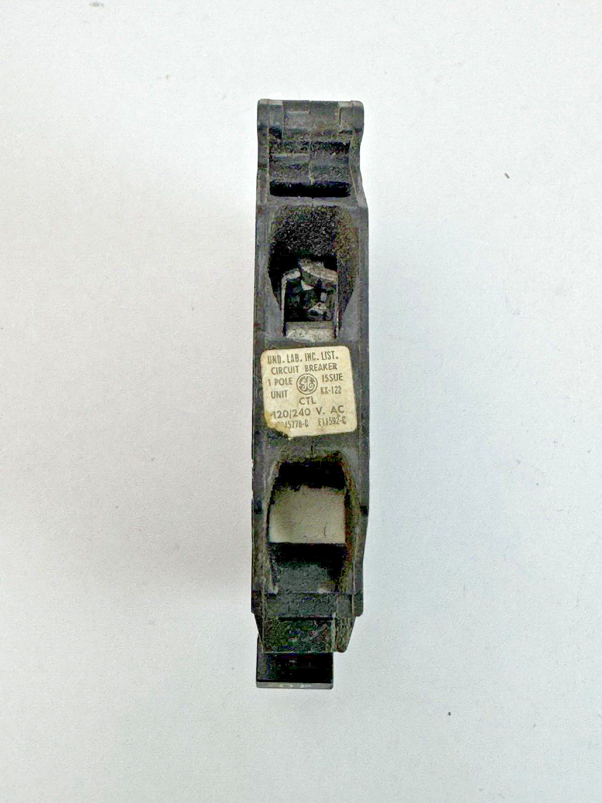 GE **LOT OF 6** THQP140 - CIRCUIT BREAKERS - 1 POLE, 40 A, 240 VAC