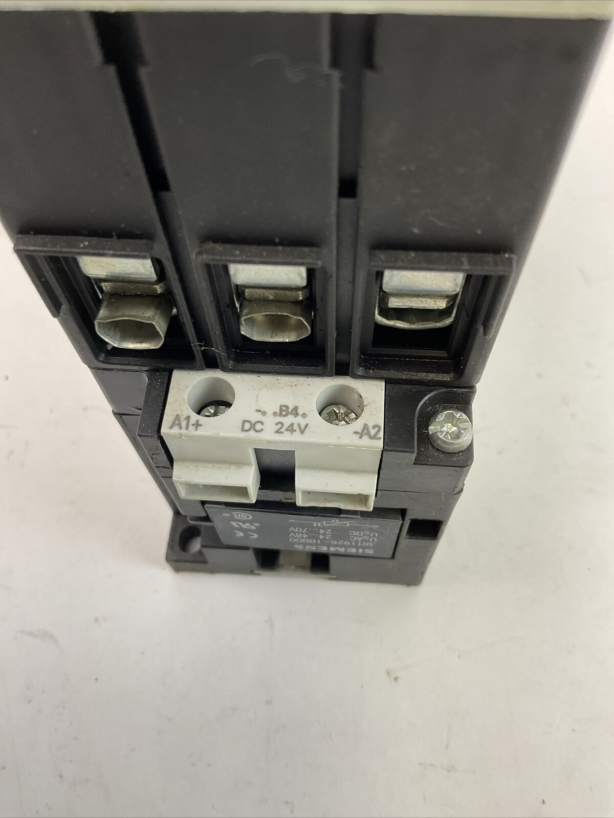 SIEMENS 3RT1035-1BB44 CONTACTOR 55A 600VAC 3PH 40HP COIL 24VDC