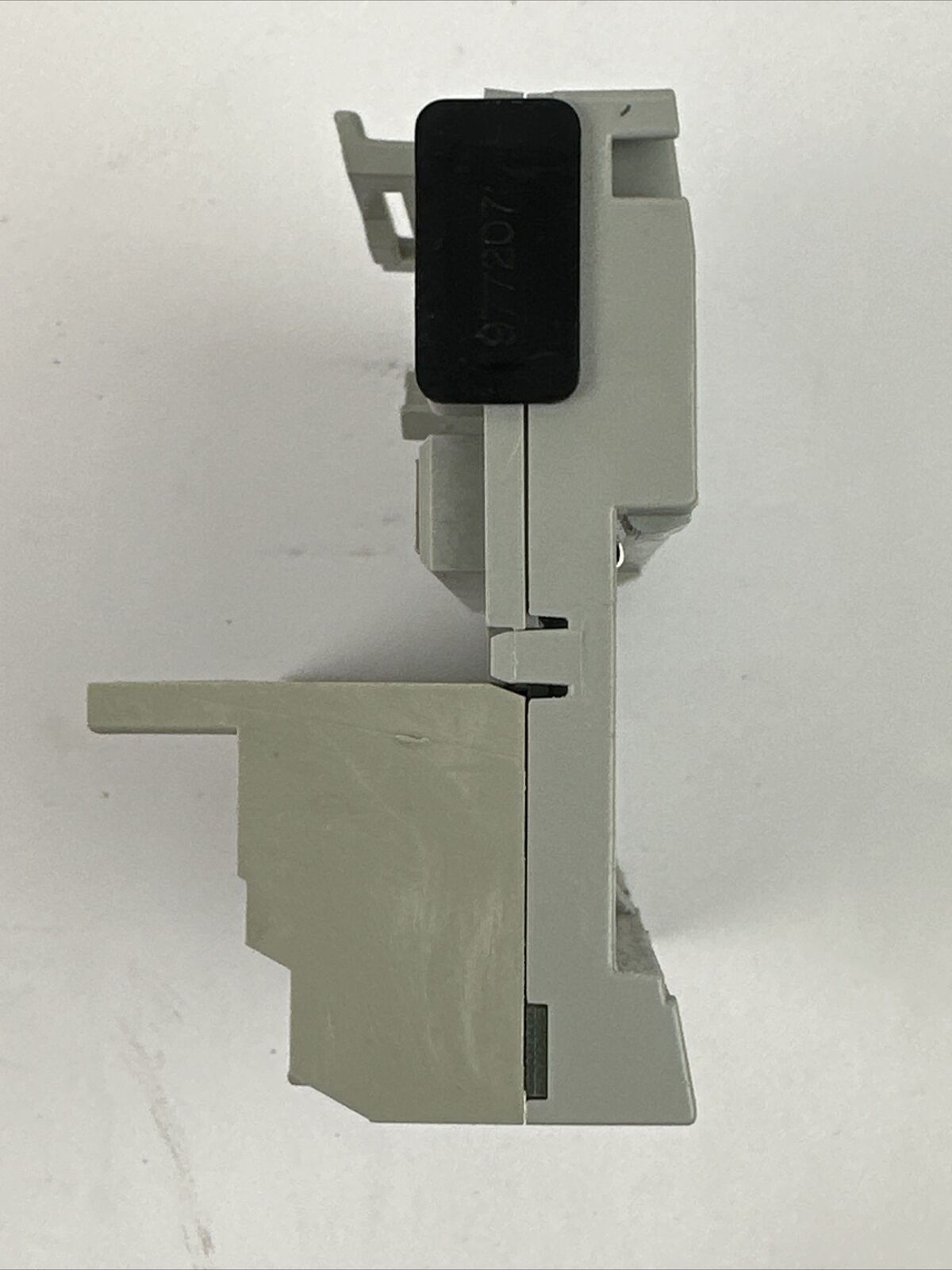 ALLEN BRADLEY 1794-TBN SER A REV A02 FLEXBUS 5VDC I/O TERMINAL BASE 240VAC