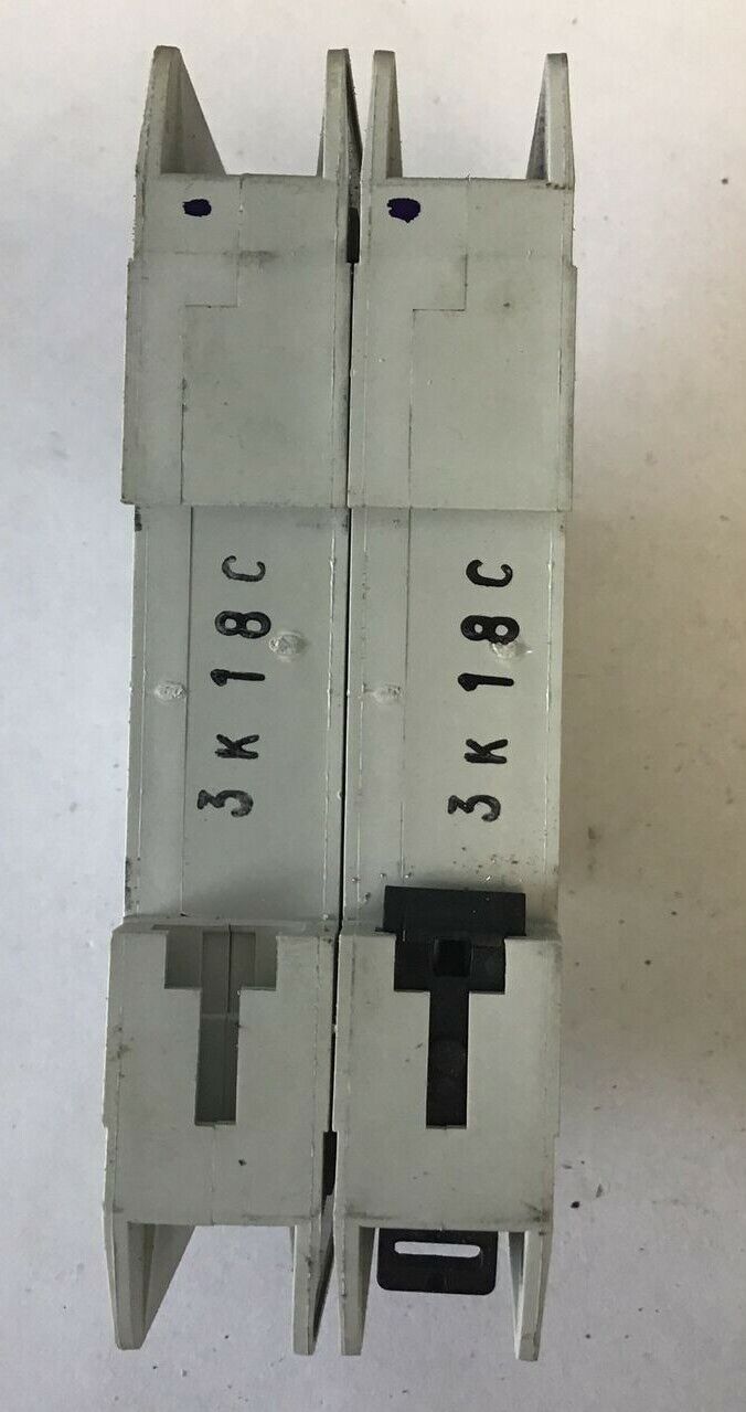 EATON WMZT2C08 CIRCUIT BREAKER 8A 480Y/277VAC 10KA 2POLE 50/60HZ***LOTOF2***