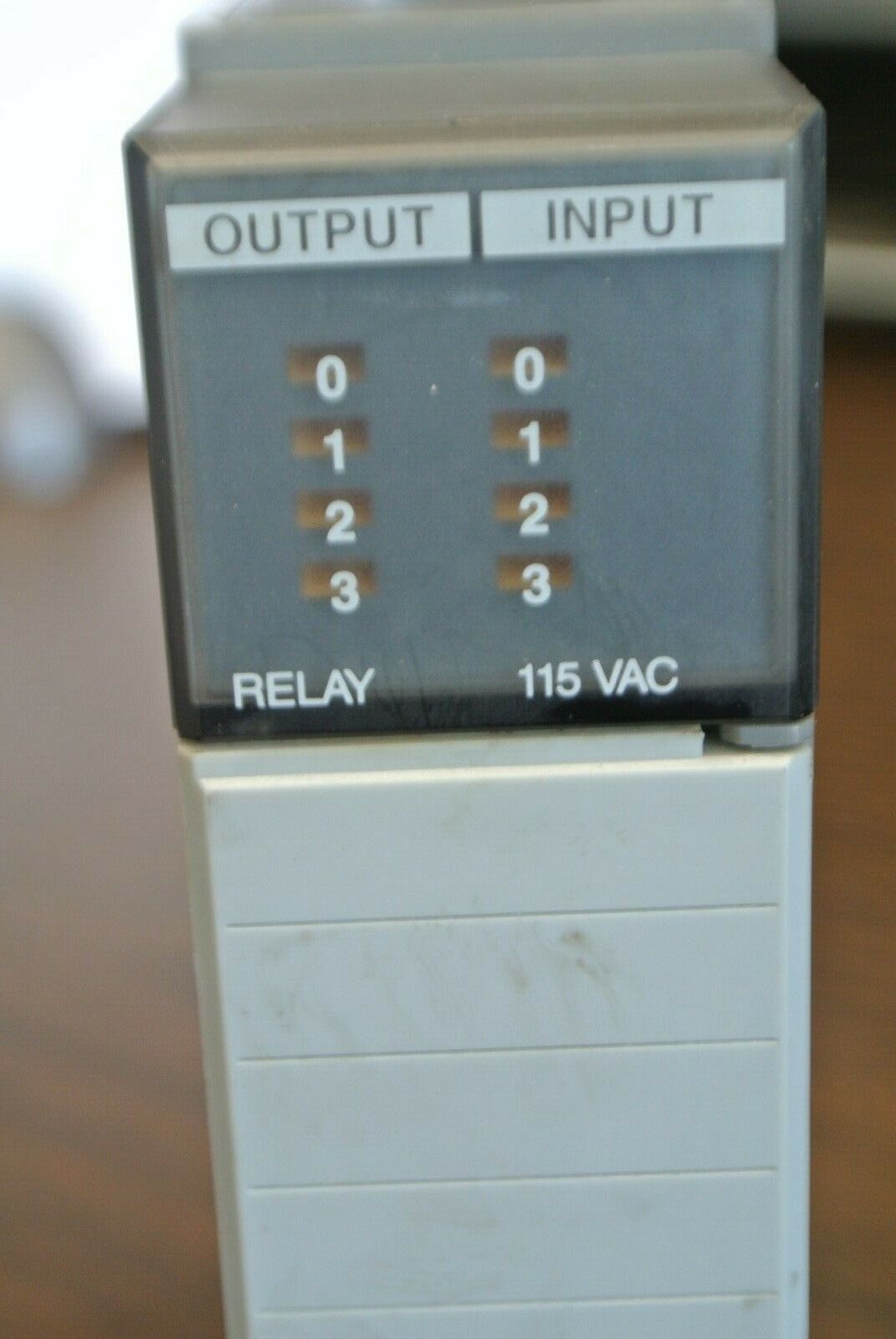ALLEN-BRADLEY 1746-IO8 SLC500 COMBINATION I/O MODULE Ser. A