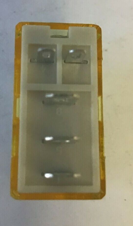 IDEC RH1B-U RELAY 120VAC ***LOTOF10***