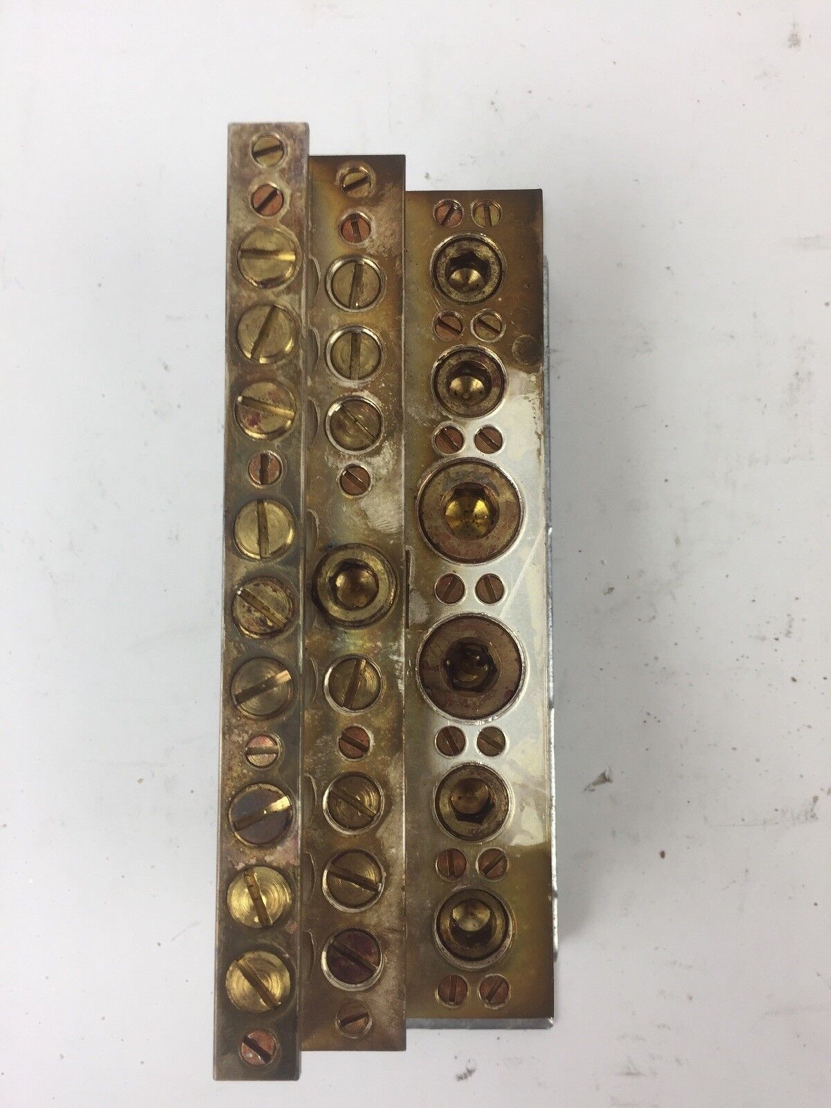 GE AEG47 GROUND FAULT PANELBOARD
