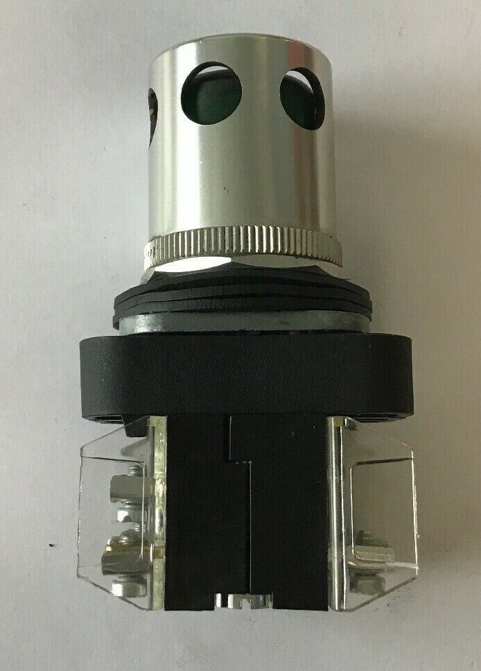 Allen Bradley 800T-QA24 GREEN ILL. 24V Push button SER. T