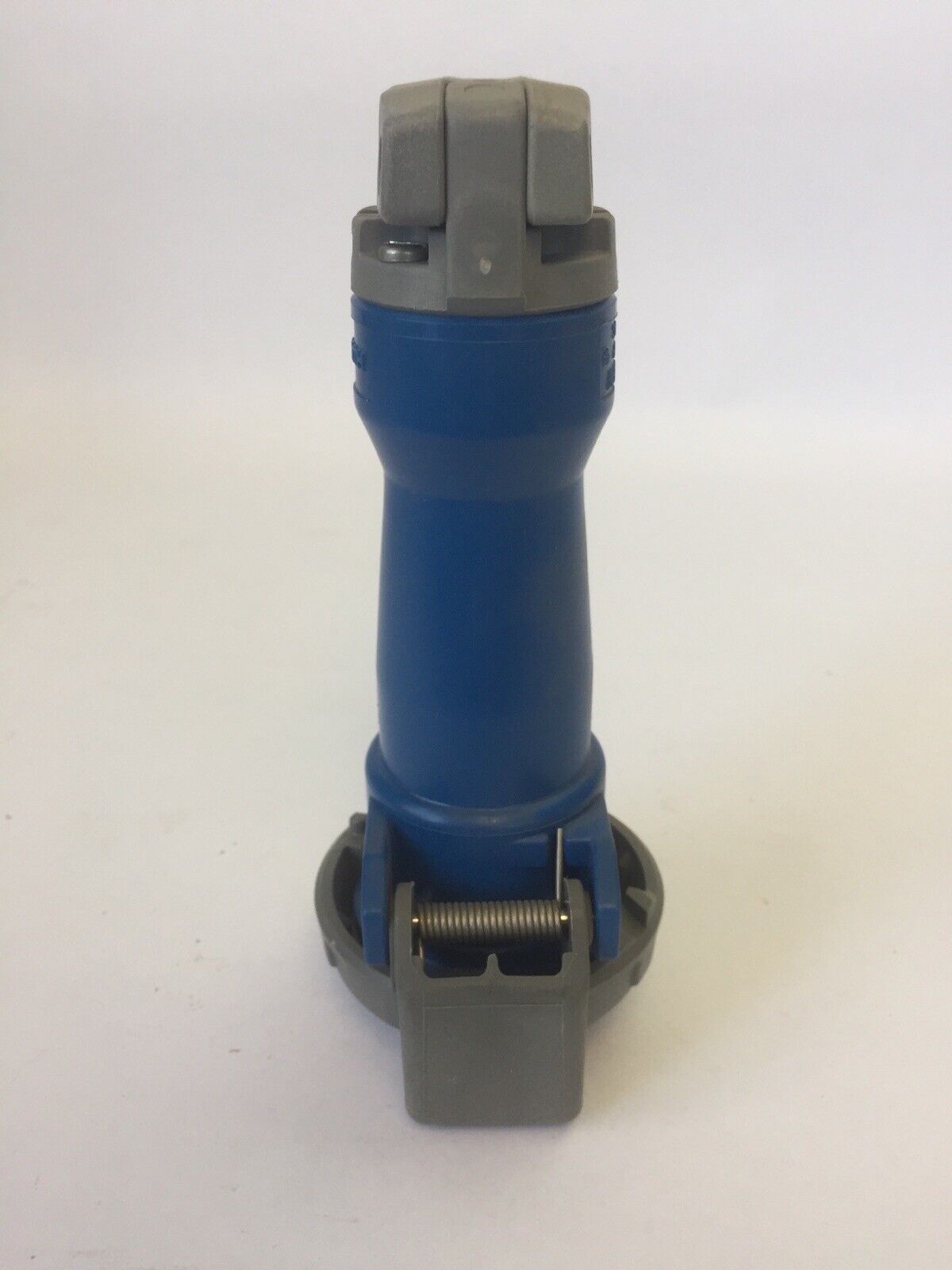 HUBBELL 320C6W PIN & SLEEVE WATERTIGHT CONNECTOR 20A 250VAC 2P 3WIRE GROUNDING