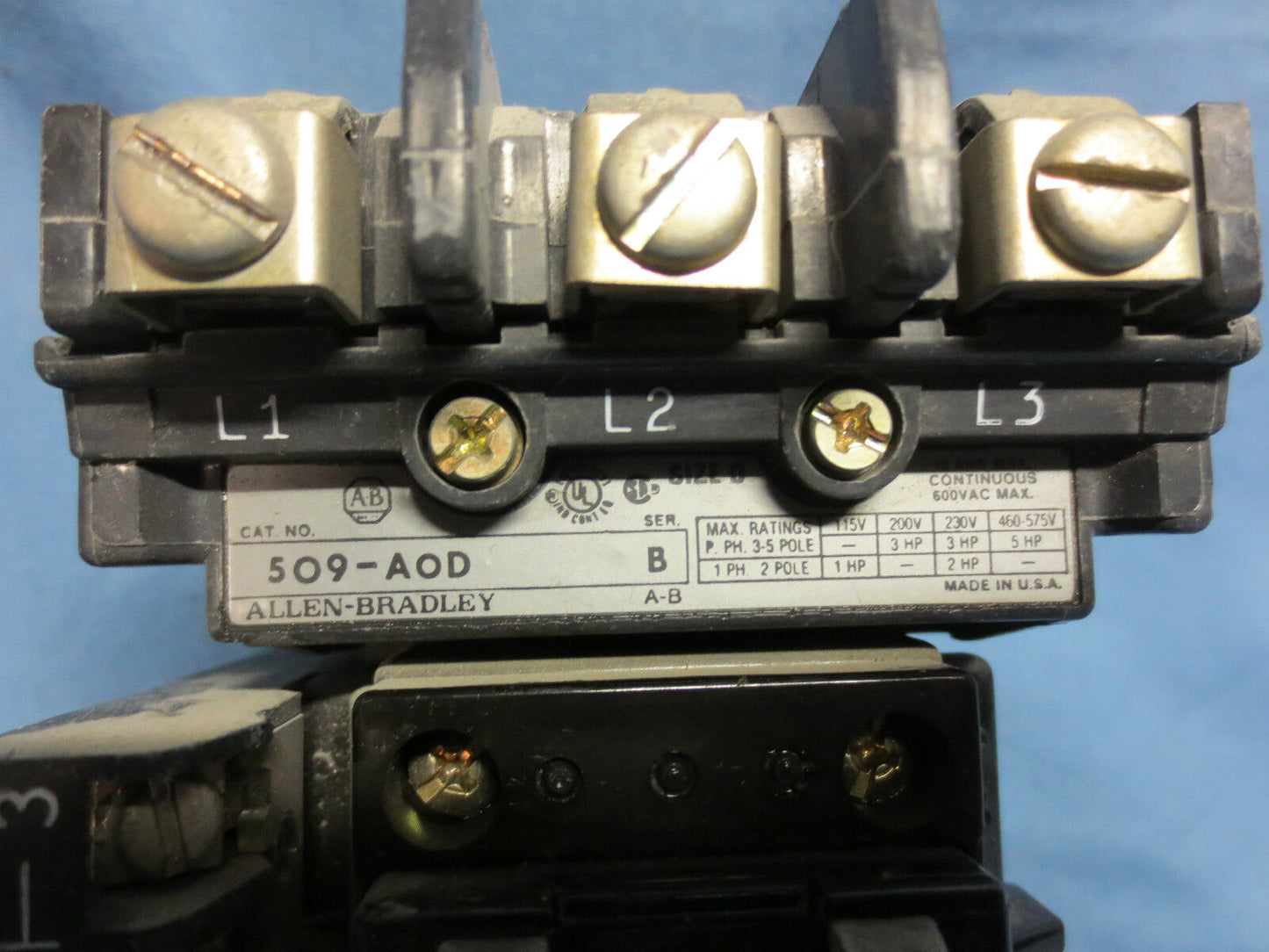 ALLEN-BRADLEY 509-AOD STARTER Ser B w/ W44 HEATERS, CB236 COIL, 595-A AUX CONT