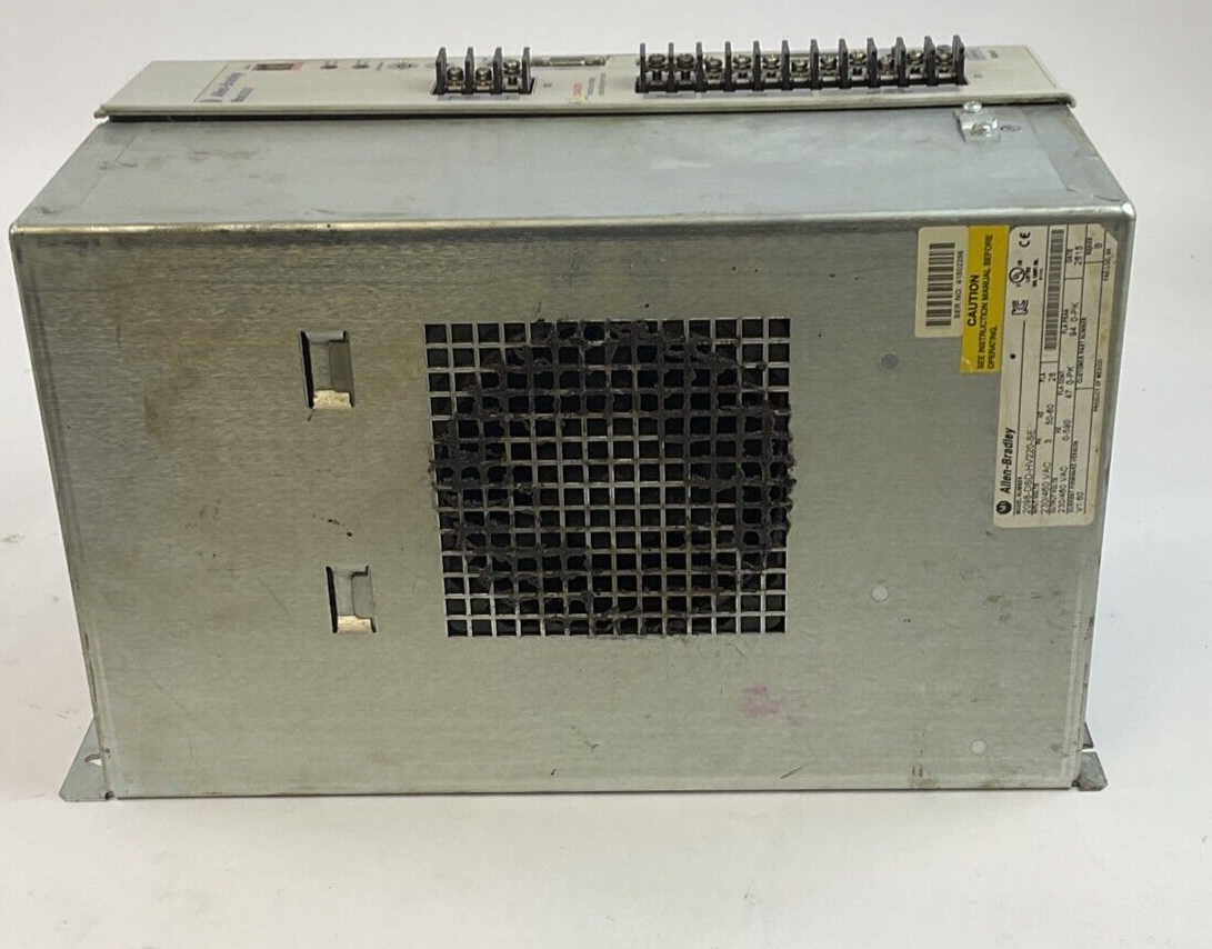 ALLEN BRADLEY 2098-DSD-HV220-SE SERVO DRIVE SER.B 3PH FIRM V1.60 COVER BROKEN