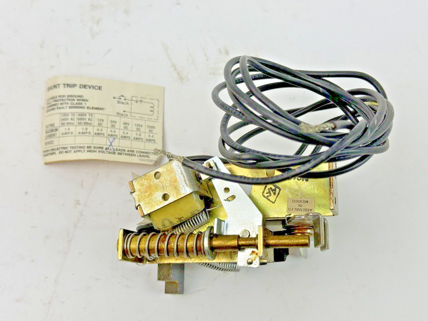 GE - TKMASTA8R - SHUNT TRIP - 24 VDC - TKMASTA8R,L - NEW